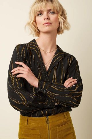 BELLA BLOUSE TWIRL