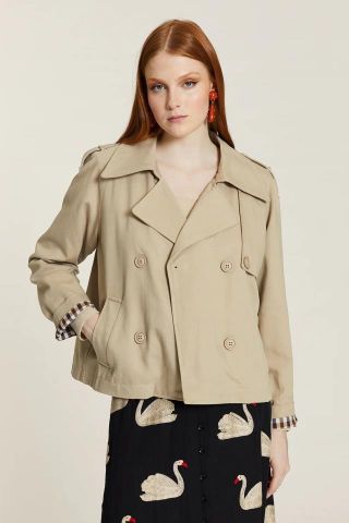 CHAQUETA CORTA CON FORRO CUADROS
