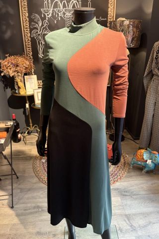 VESTIDO PUNTO